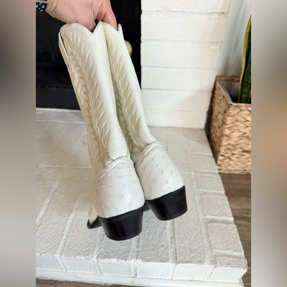 Tony Lama "Winter White" Full Quill Ostrich 6.5 M Women’s Bone Boots - Picture 7 of 11